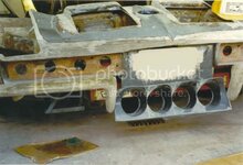 24083-1990-Exhaustoutletsundermodif.jpg 24083-1990-Exhaustoutletsundermodif.jpg