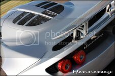 hennessey-venom-gt-lotus-silver-top.jpg