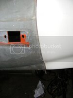 bodywork-25-rearbumperfitting4.jpg