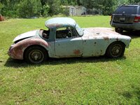 MGA240Z002.jpg