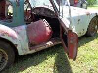 MGA240Z007-1.jpg