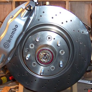 Brembo4.jpg