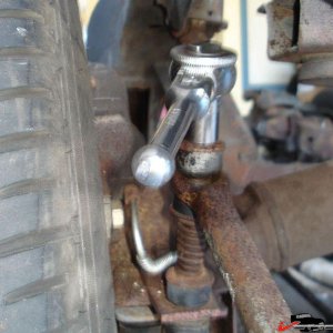 A 003 SWAYBAR.JPG