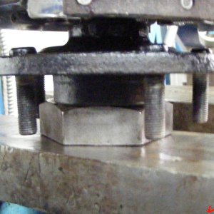 rear spindle - 6 - stud spacer.jpg