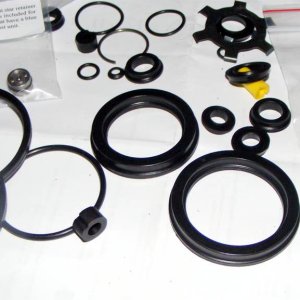 hydroboos - 6 - rebuild kit.jpg