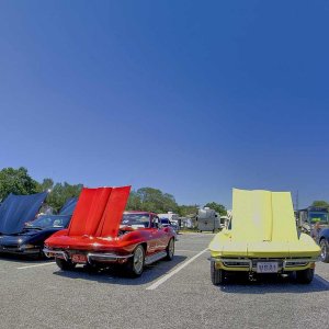 vette car show panarama2.jpg