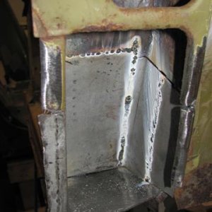 driver lower pillar 3.JPG